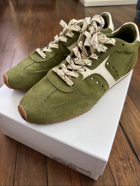 Larroude Stella Green Suede Sneakers